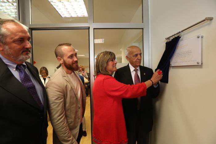 L’alcaldessa, Núria Marín inaugura el nou centre Gestímul de Collblanc